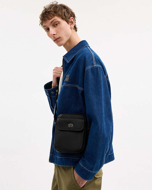 Turnlock Crossbody Bag Smooth Leather-Gunmetal-Black Smooth Leather-Gunmetal-Black