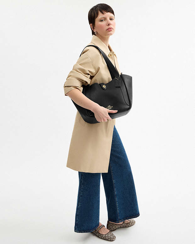 Hadley Turnlock Tote Bag Pebbled Leather-Gold-Black Pebbled Leather-Gold-Black