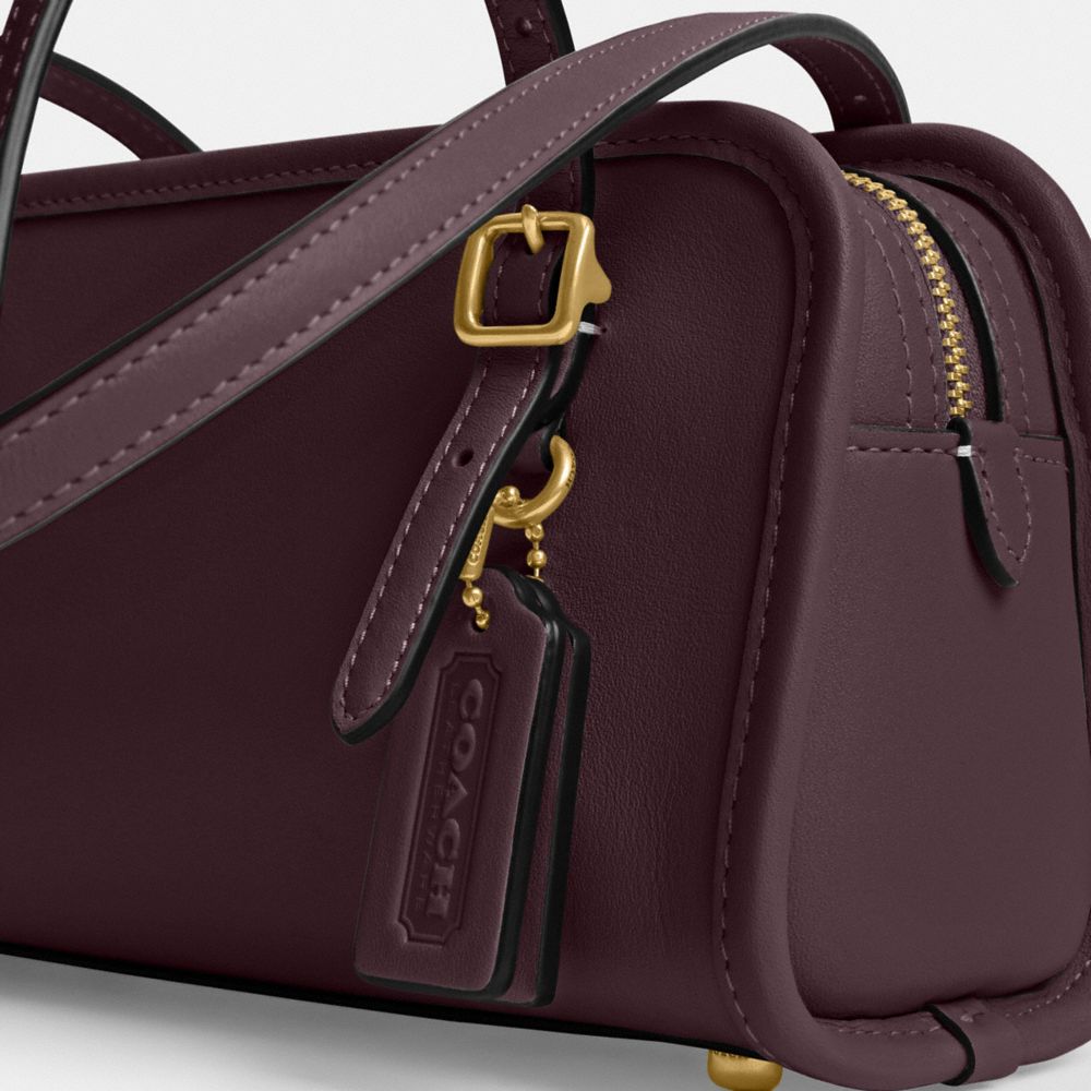 Coach Swing Zip Bag 20 Brass Black Currant