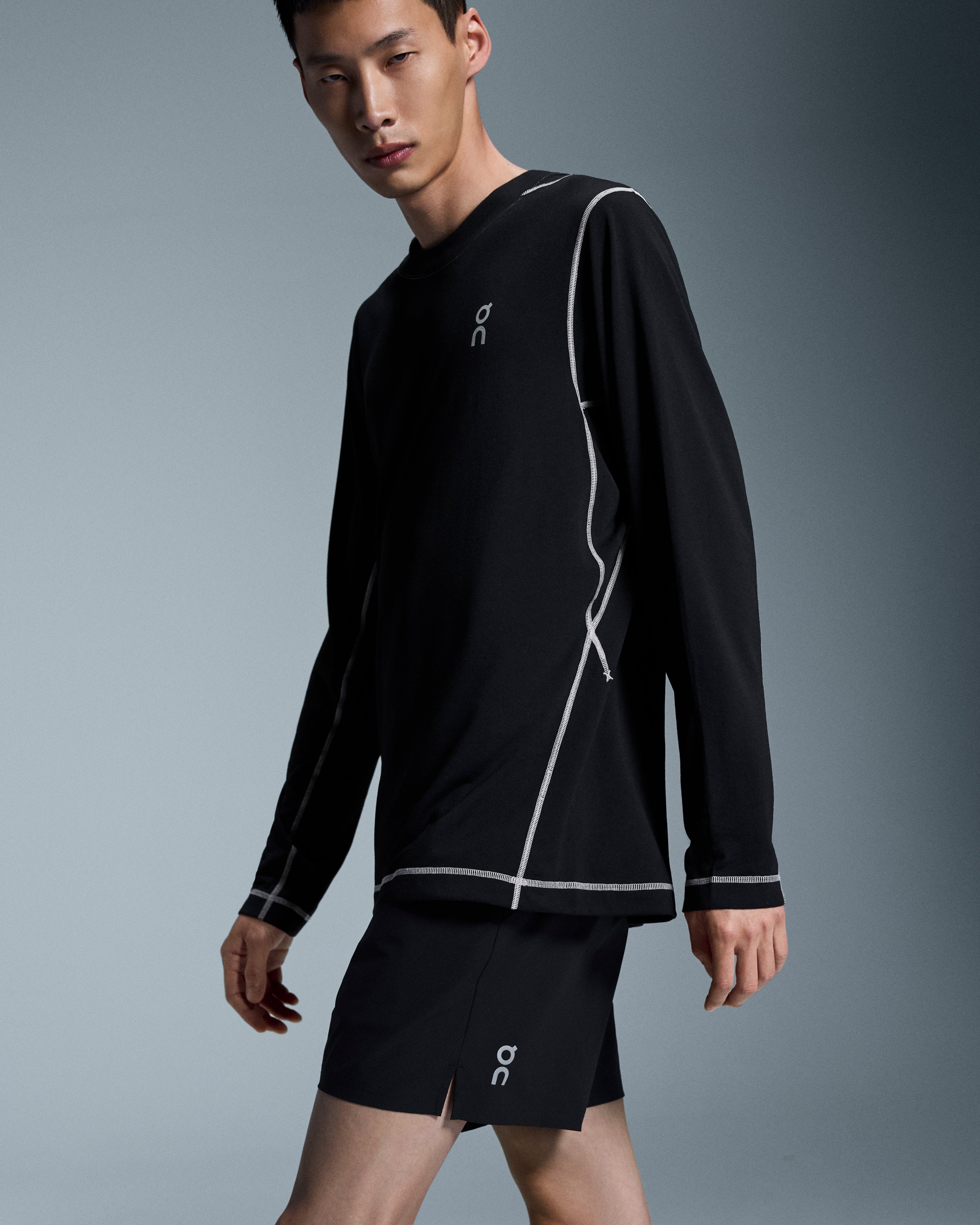 On 5" Core Shorts Black