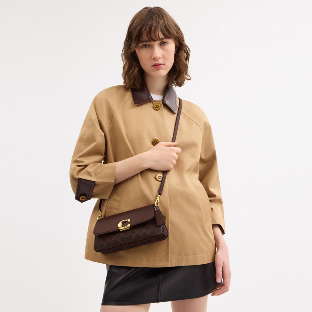 Coach Jet Shoulder Bag In Signature Canvas Brass Maple