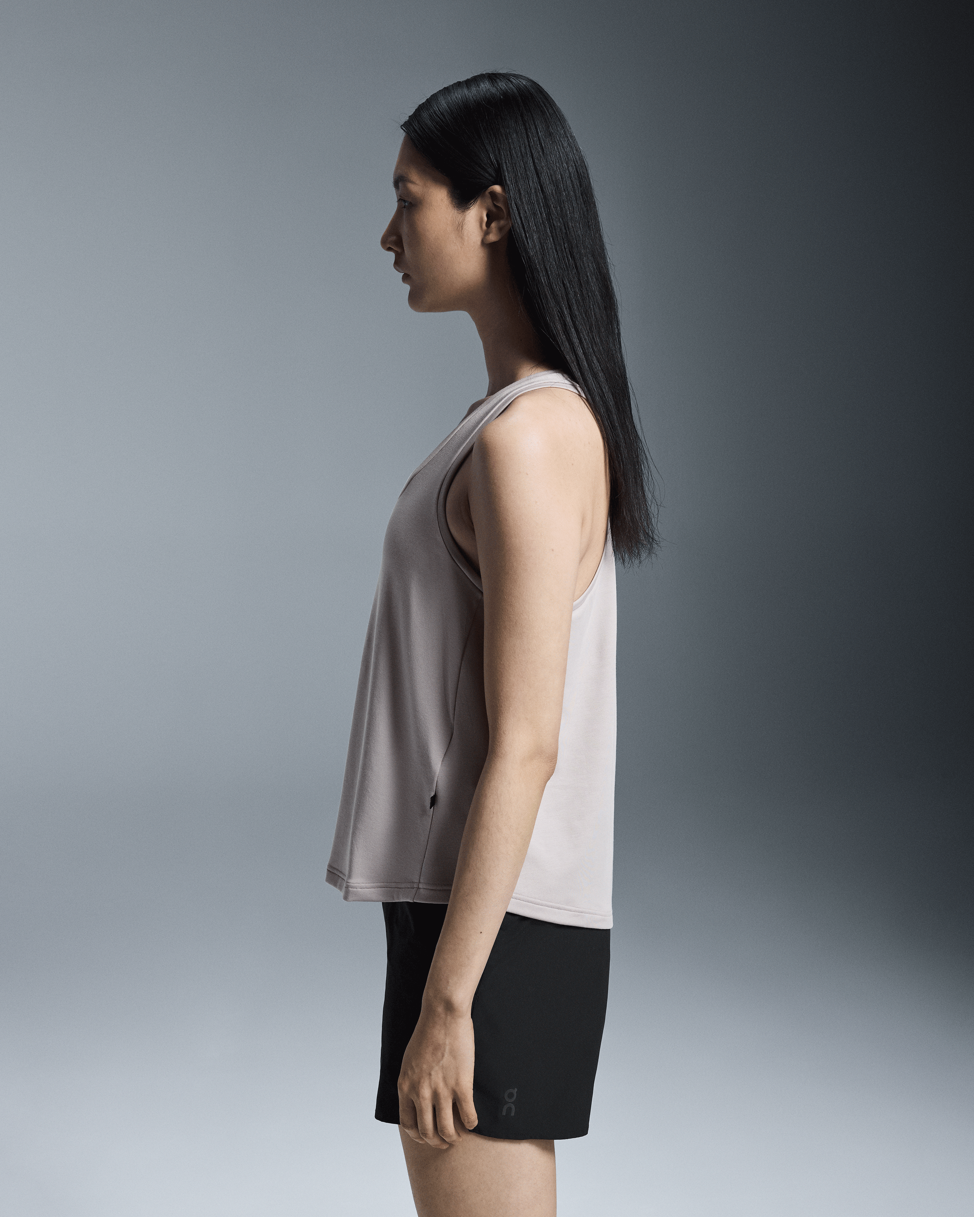 on focus tank Fade (Women's)