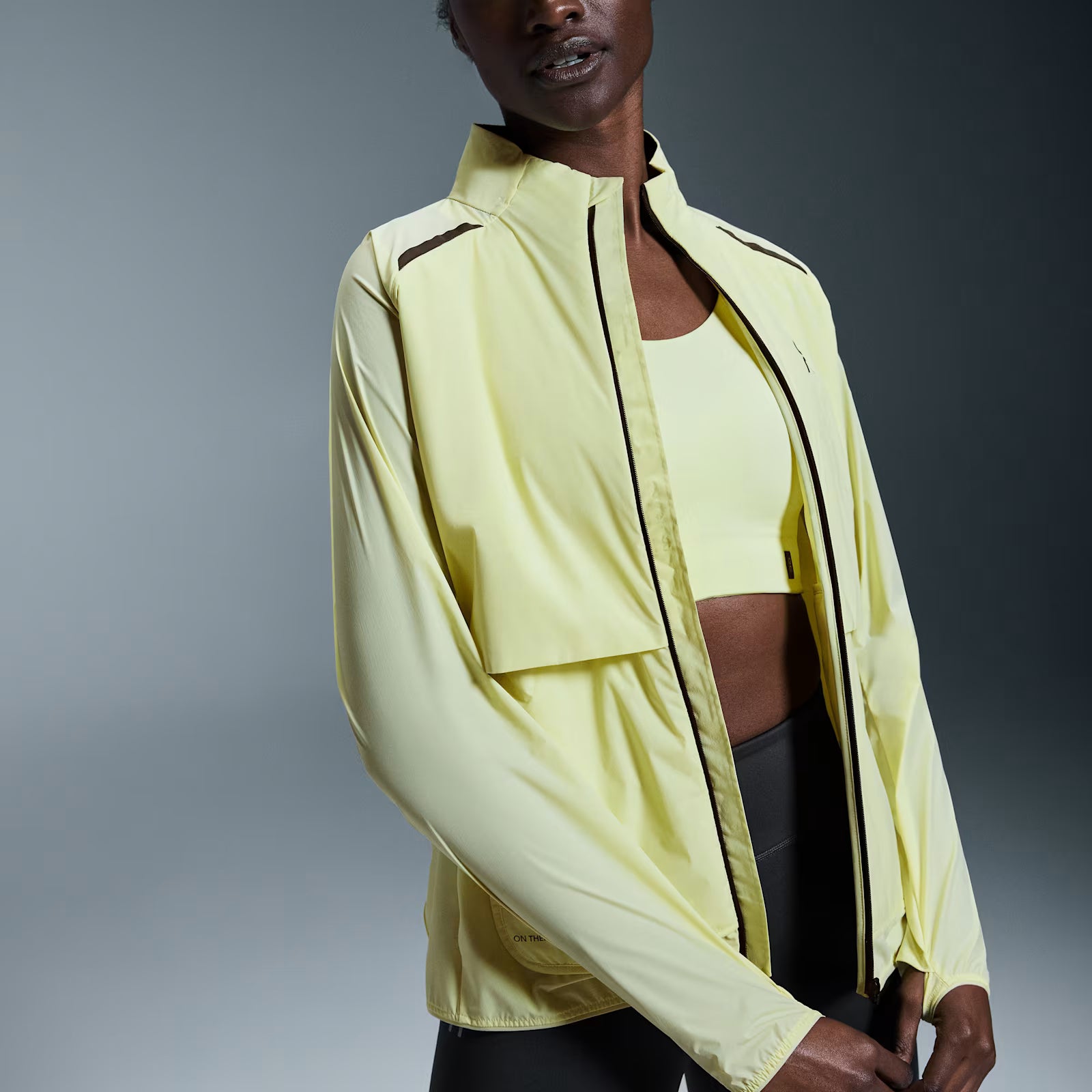 On Weather Jacket Insulated Hay (Women'S)