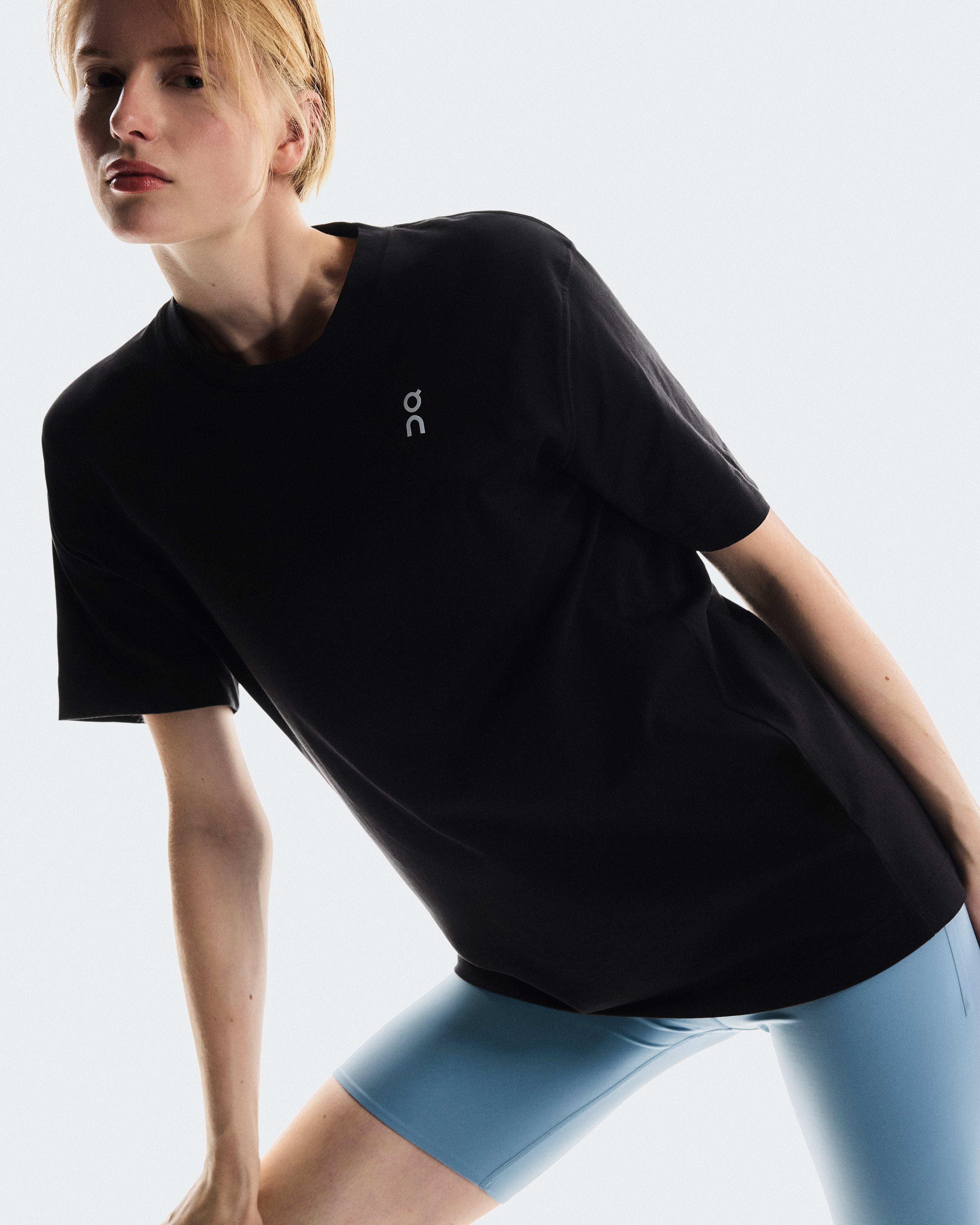 On Graphic-T Black (Women'S)