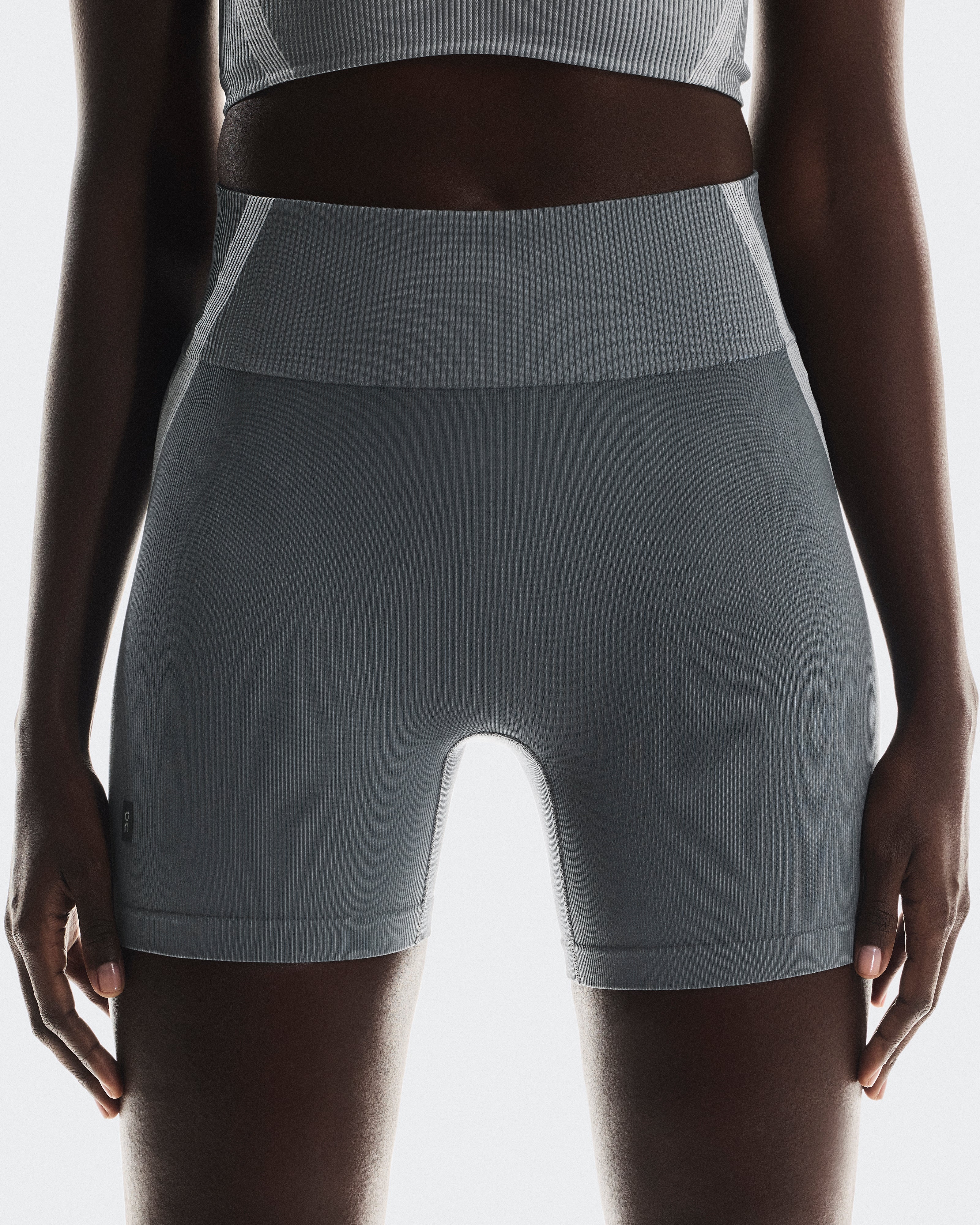 On Studio Knit Shorts Rock | Glacier (Women'S)