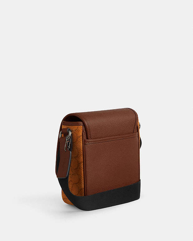 Lucas Crossbody Bag In Signature Suede Suede-Qb-Caramel Sable Suede-Qb-Caramel Sable