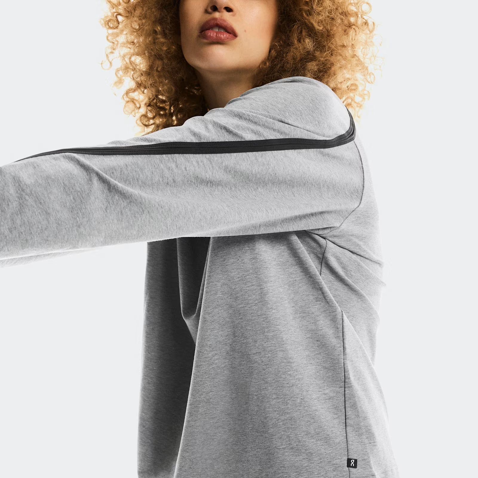 On Studio Crew Basalt (Women'S)