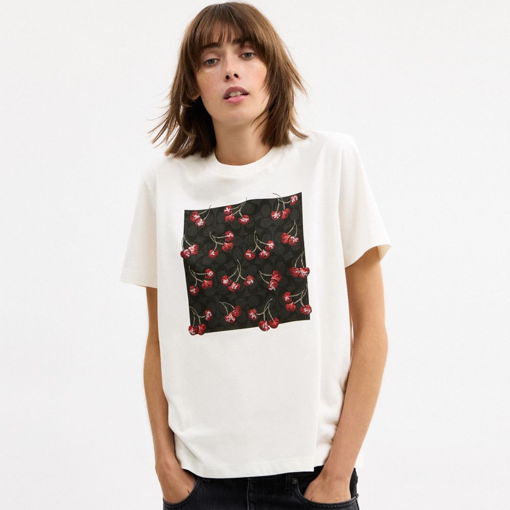 Coach Cherry Signature Classic T Shirt In Organic Cotton Vintage Ivory
