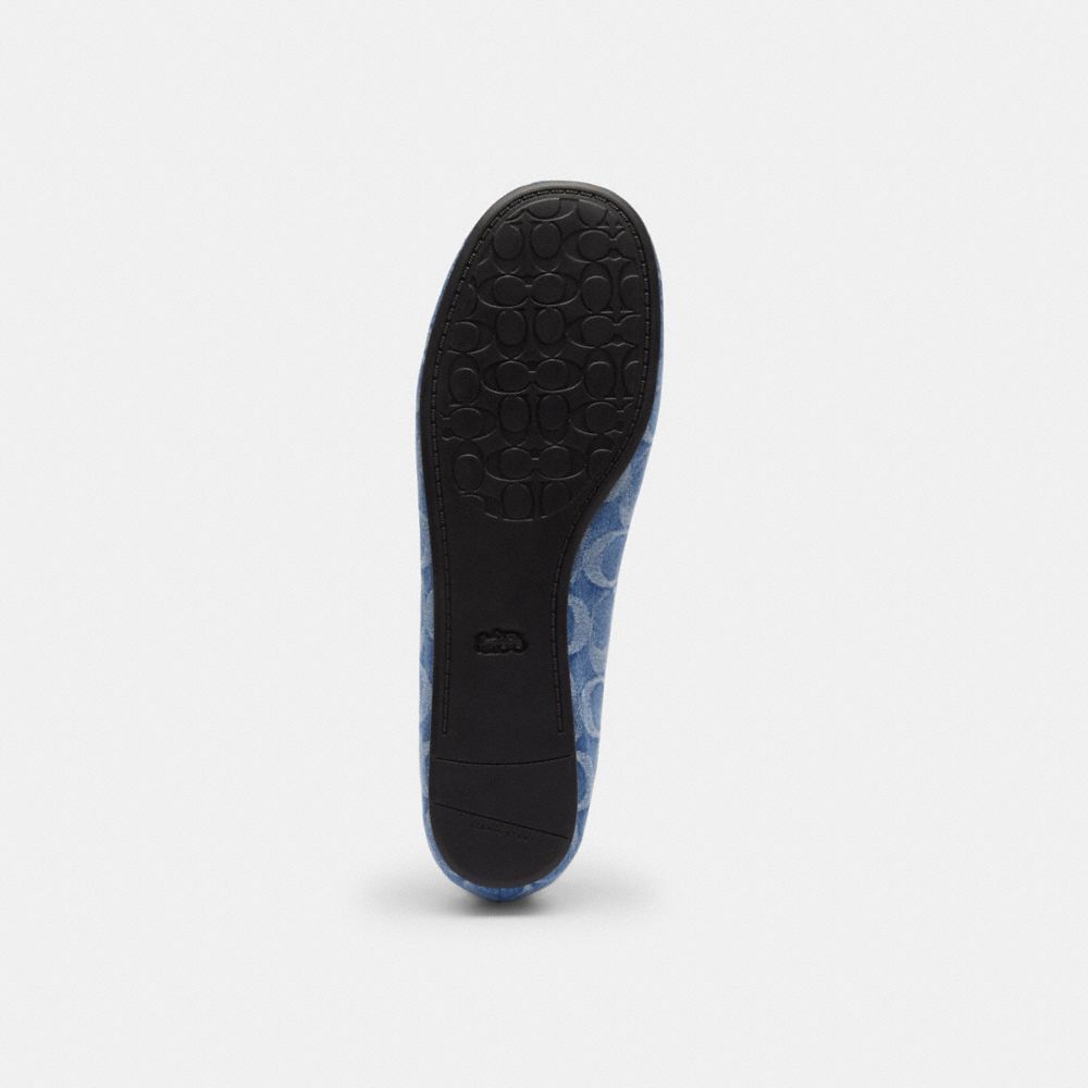 Women's Coach Phoebe Ballet Flat In Signature Denim Indigo