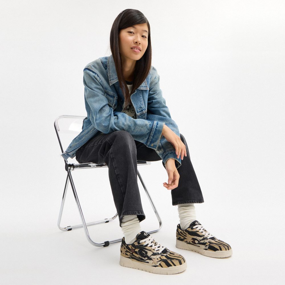 Women's Coach Soho Sneaker With Stars Tiger Multi