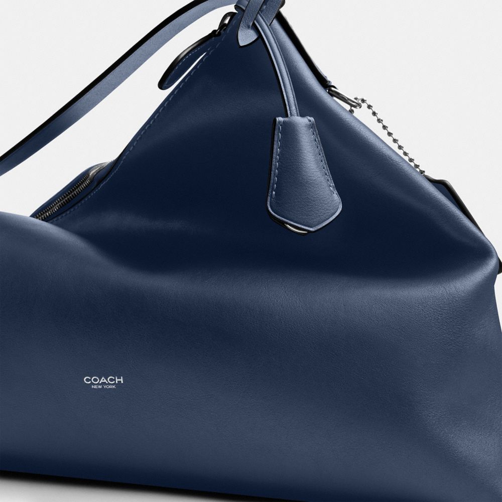 Coach Mott Messenger Bag 38 Navy