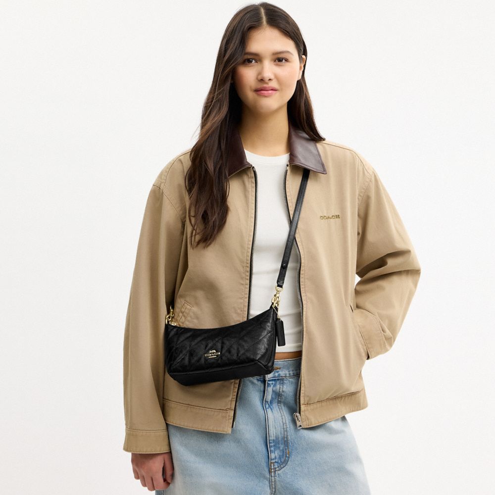 Coach Caitlin Shoulder Bag With Quilting Gold Black