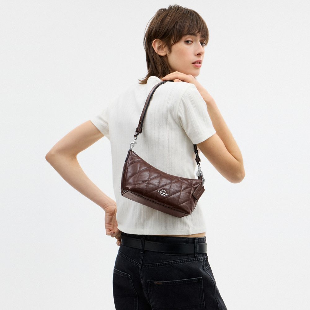 Coach Caitlin Shoulder Bag With Quilting Silver Maple