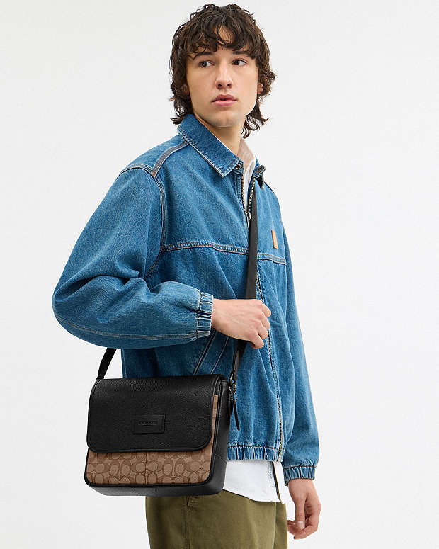 Sprint Map Bag 25 In Signature Jacquard Signature Jacquard-Qb-Tan-Black Signature Jacquard-Qb-Tan-Black