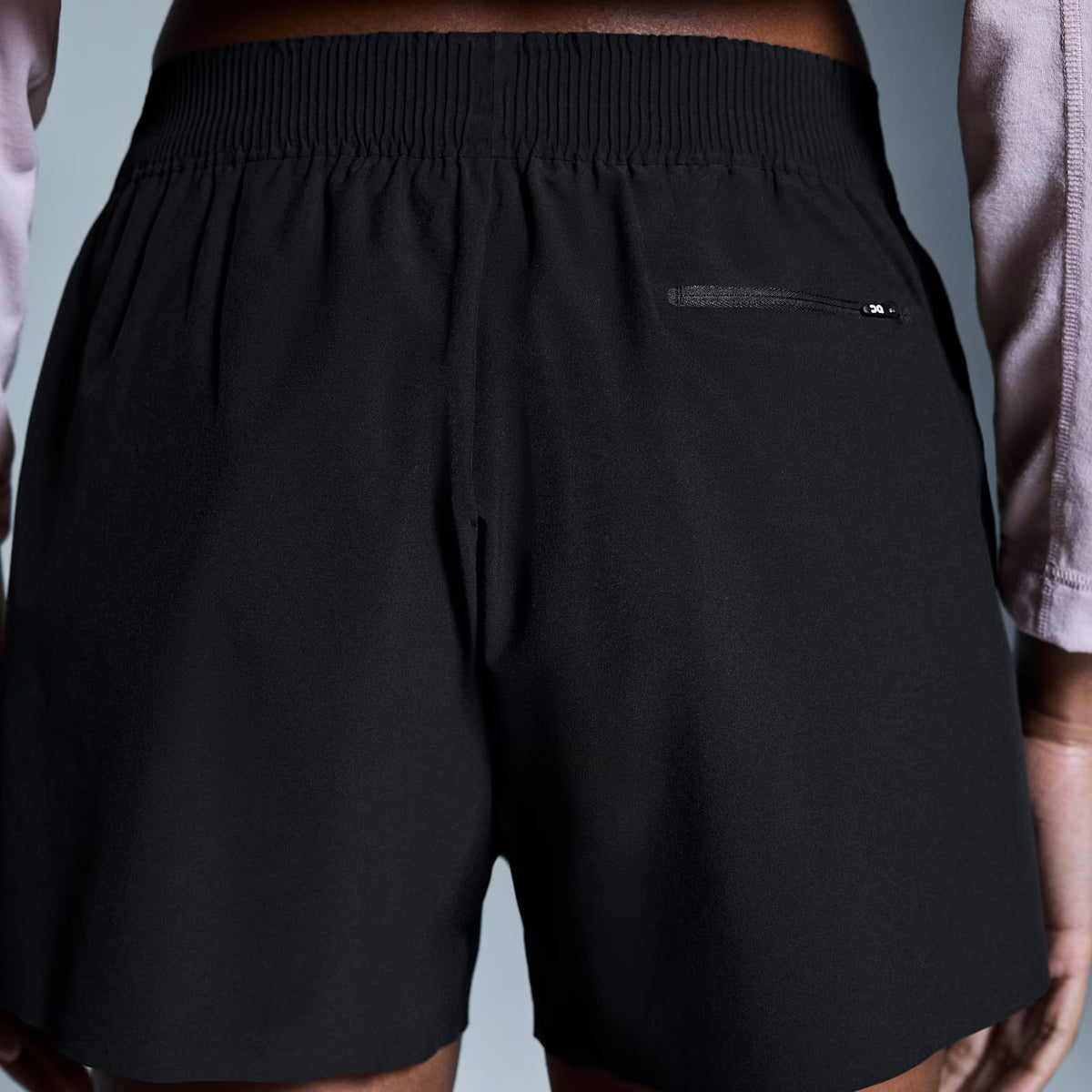 On Train Shorts Black (Women'S)