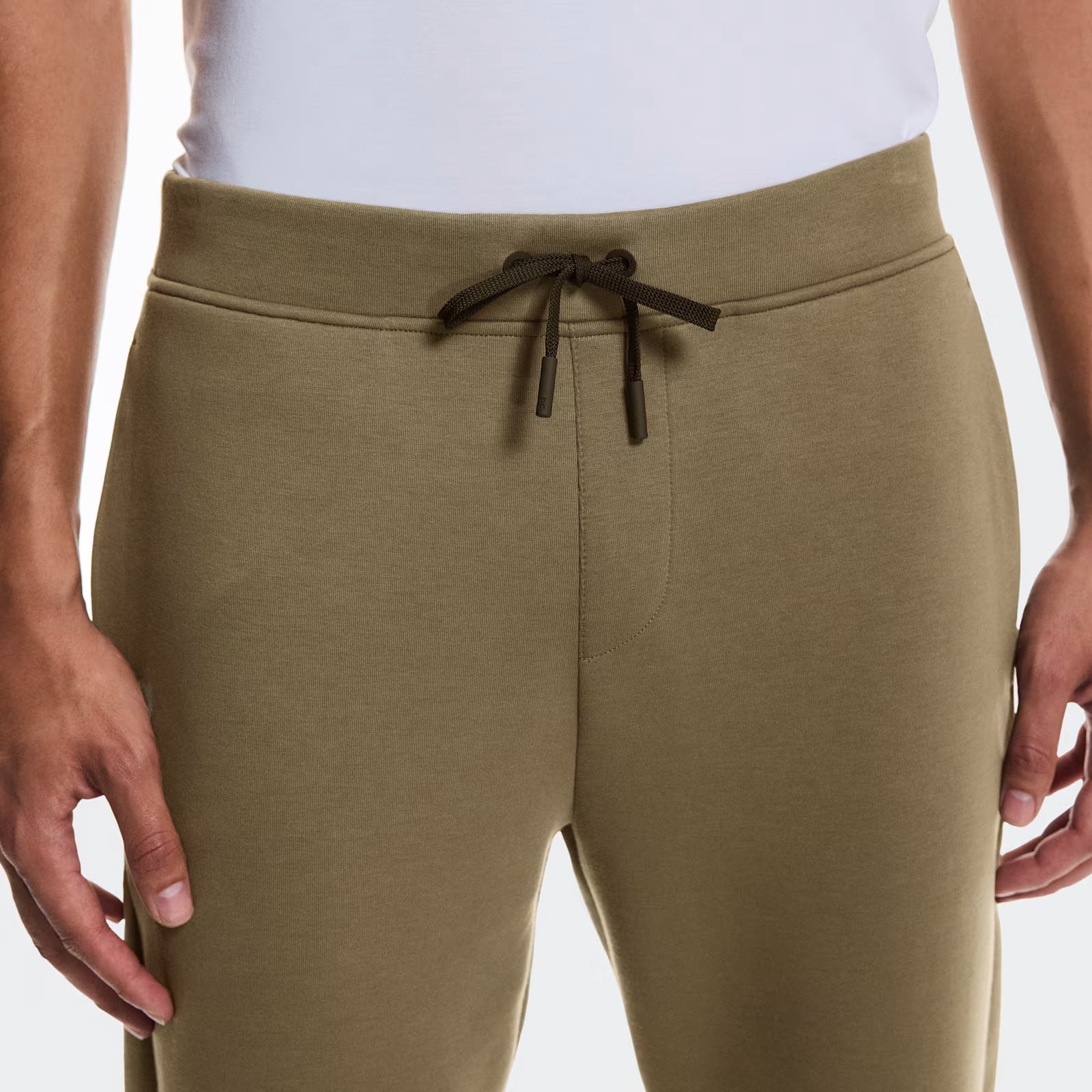 On Focus Tech Sweatpants Kalamata