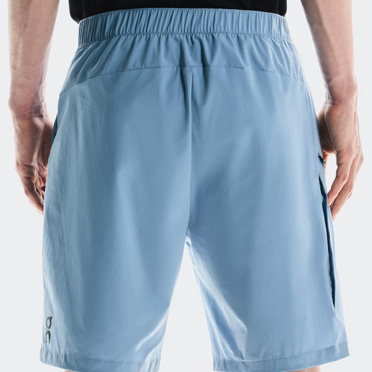 On Trek Short Chambray