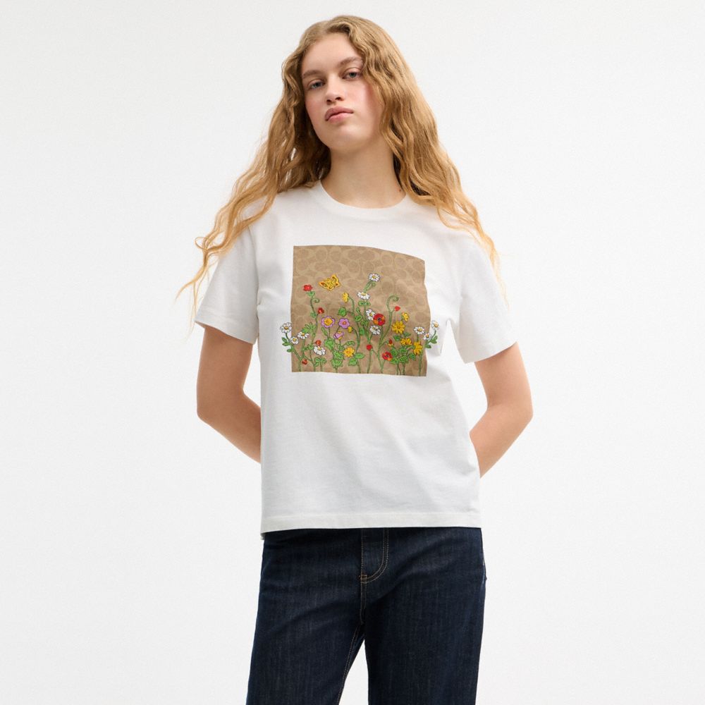Coach Floral Signature Square Classic T Shirt In Organic Cotton Vintage Ivory Multi