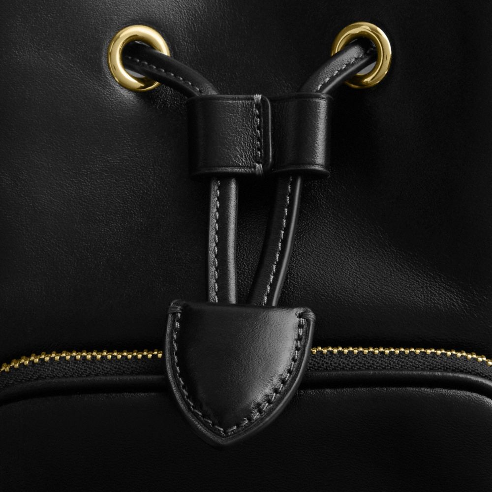 Coach Rowan Bucket Bag With Pocket Gold/Black