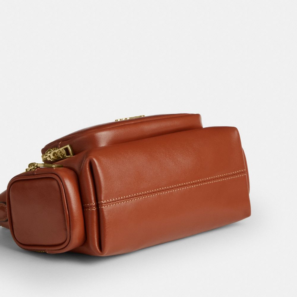 Coach Laurel Shoulder Bag 22 With Pockets Gold/Cinnamon