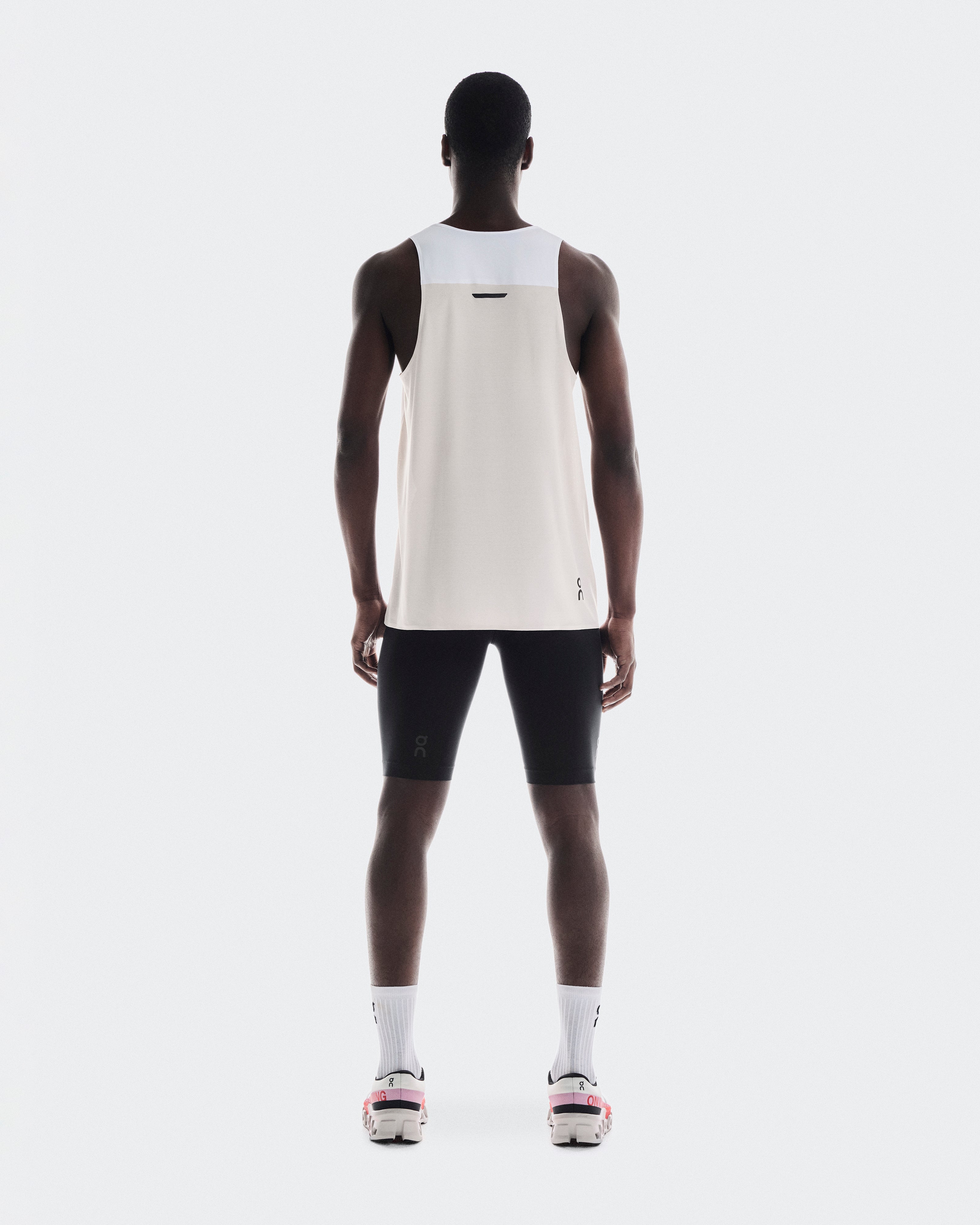 On Performance Tank White | Silver