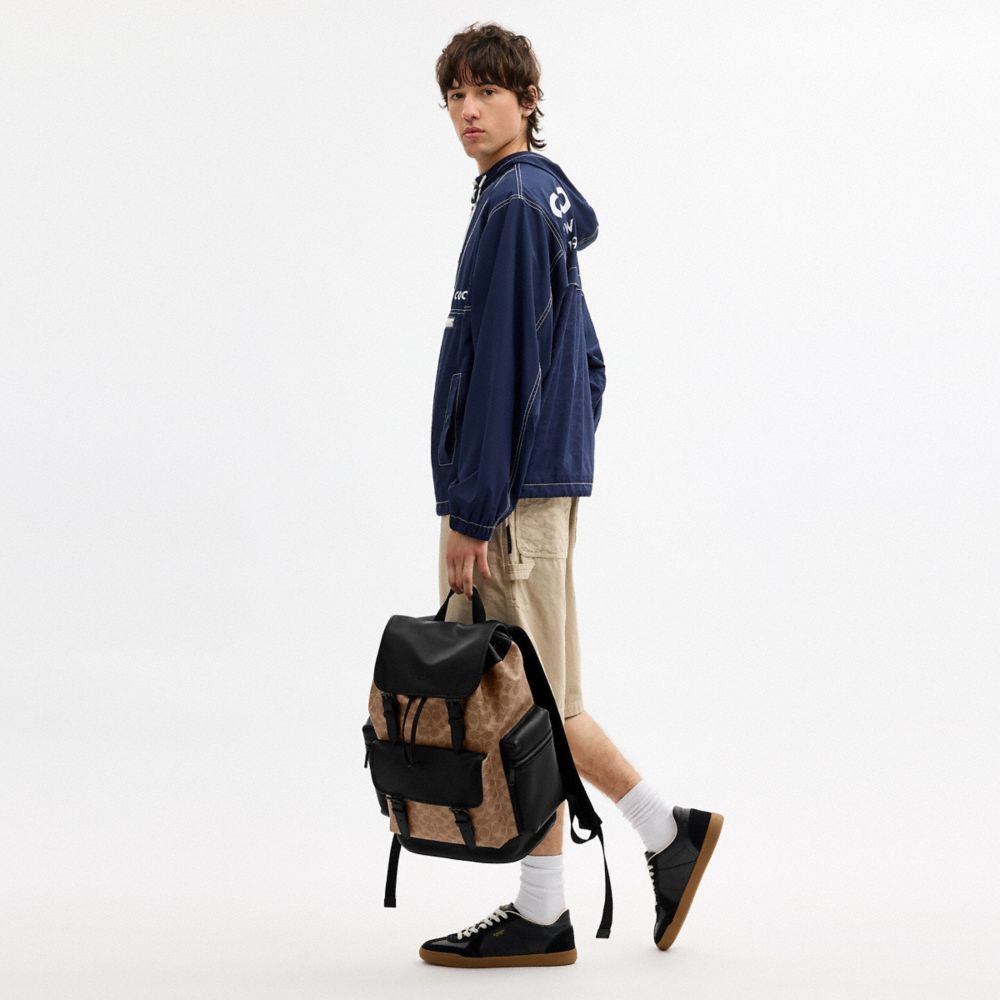 Coach Sprint Backpack In Signature Canvas Matte Black/Tan Black