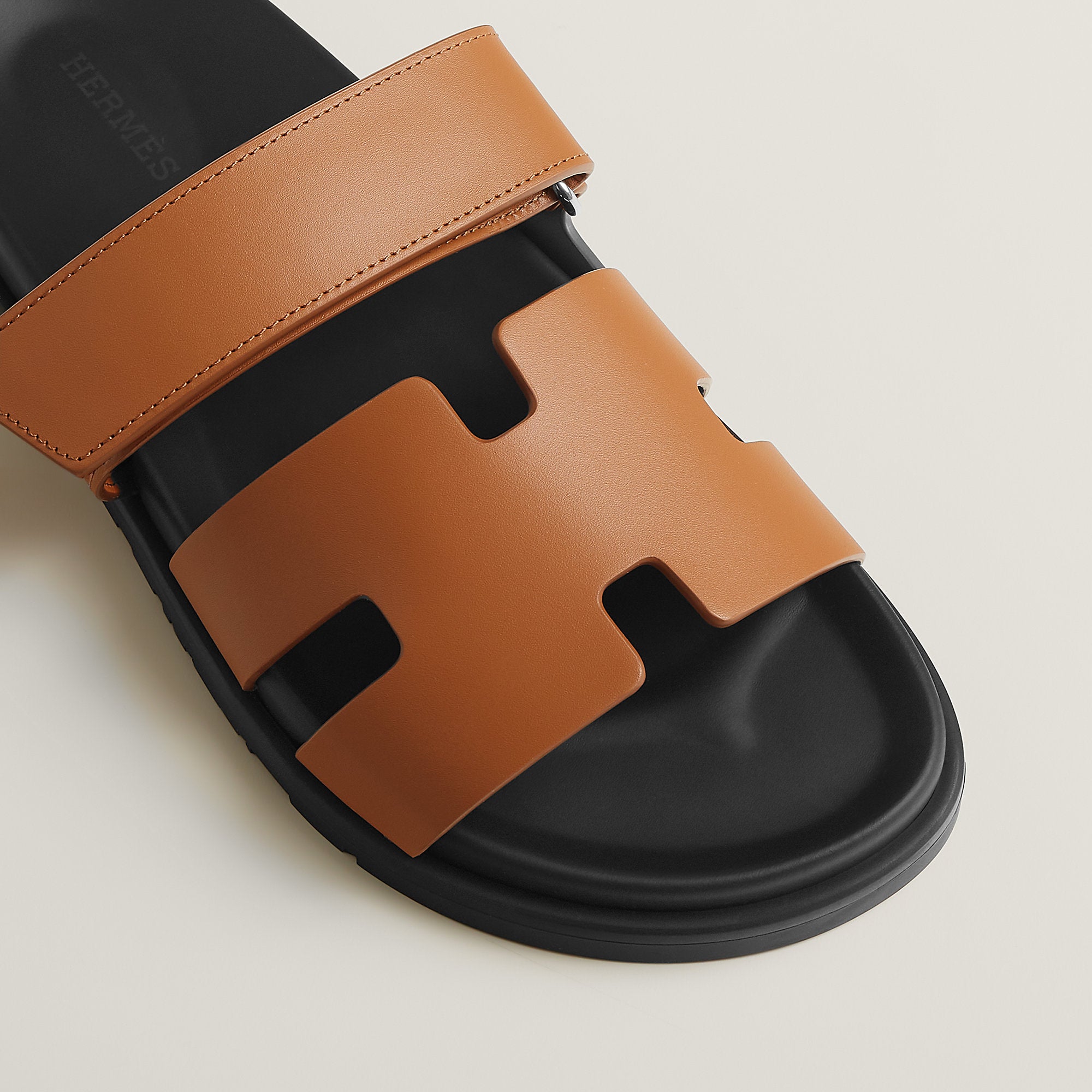 Hermes Chypre Sandal Noir