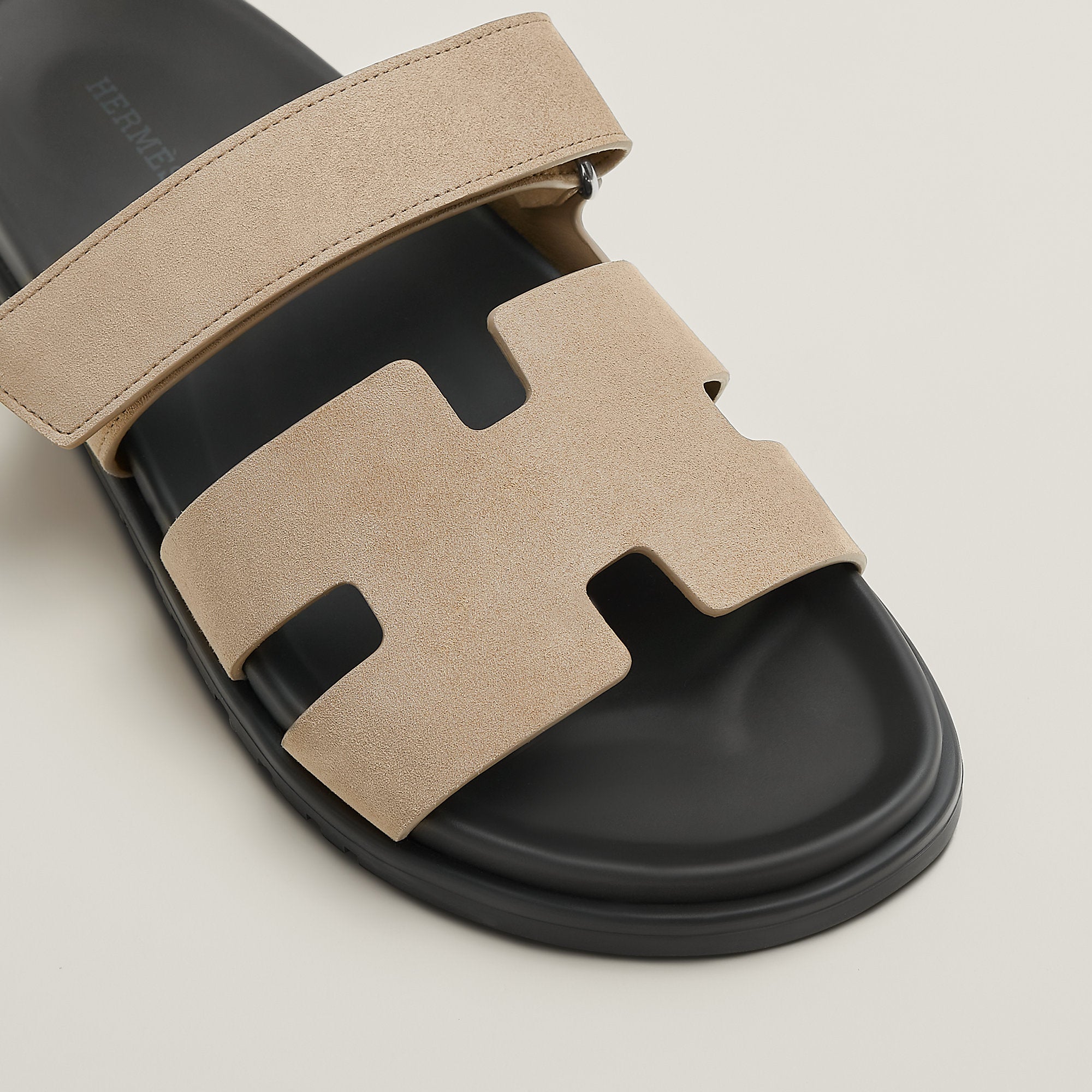 Hermes Chypre Sandal Noir