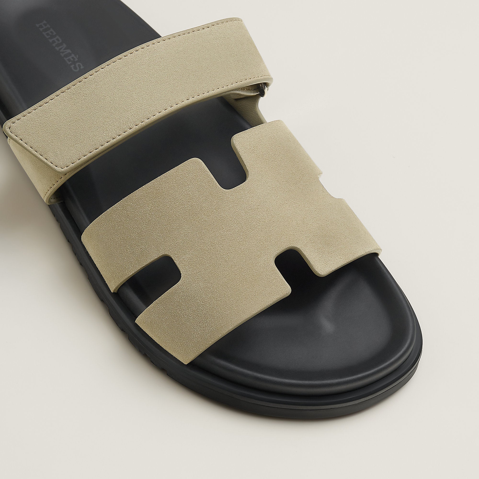 Hermes Chypre Sandal Noir