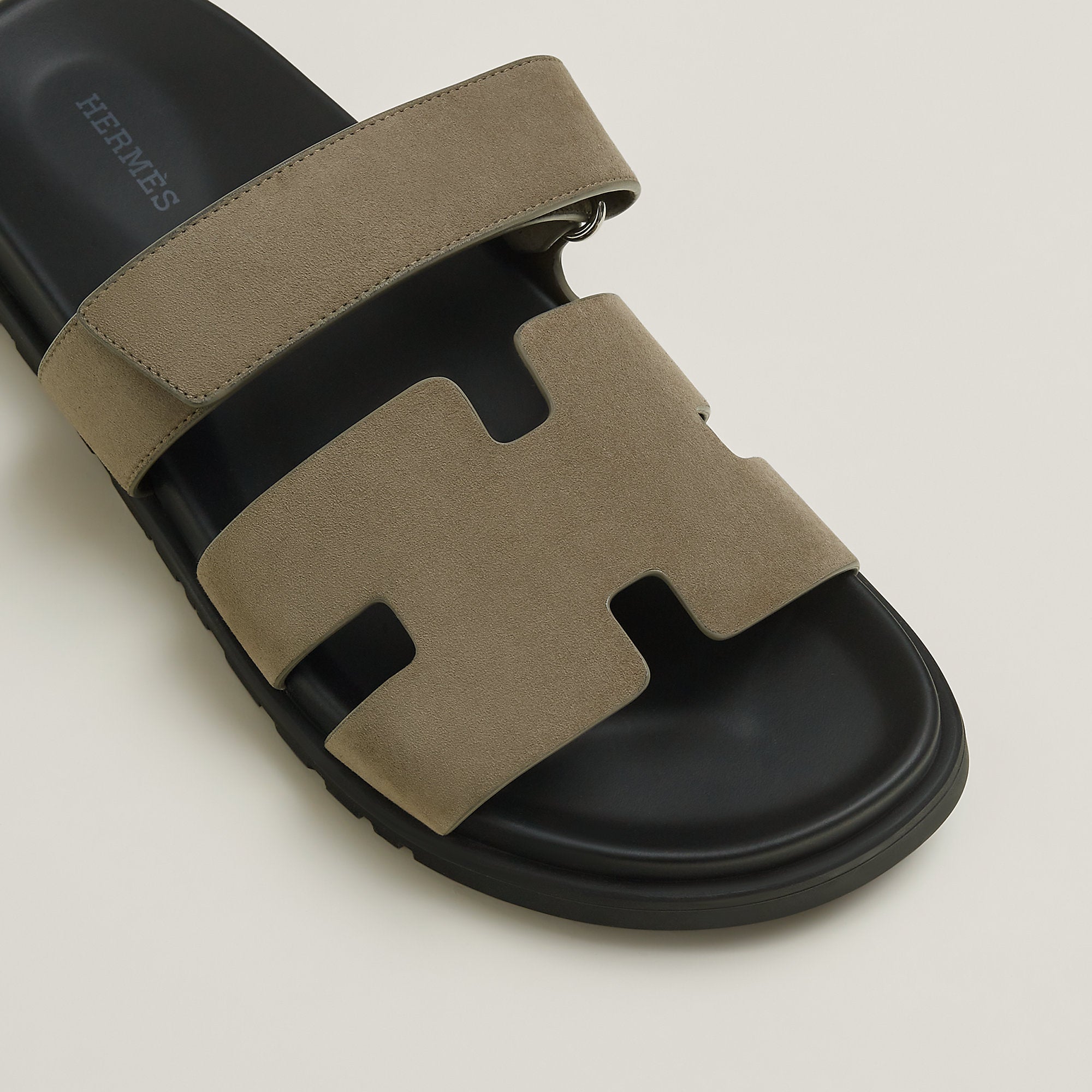 Hermes Chypre Sandal Noir