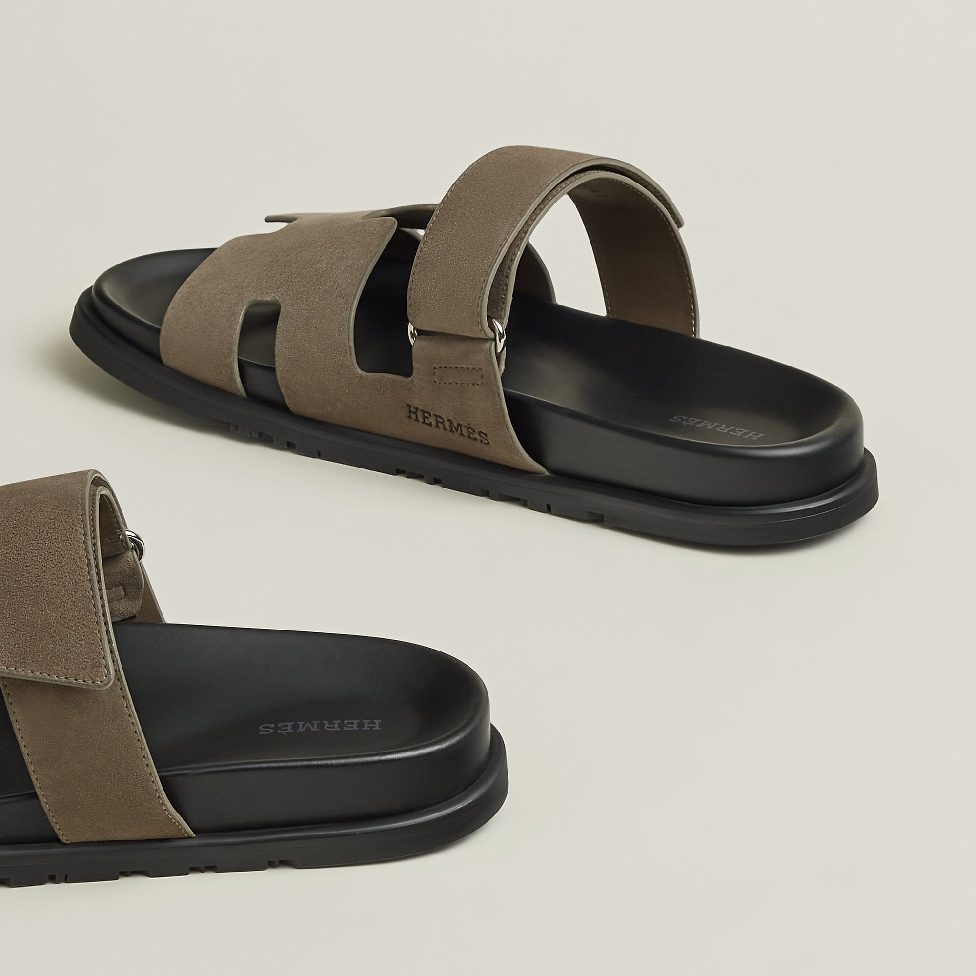 Hermes Chypre Sandal Noir