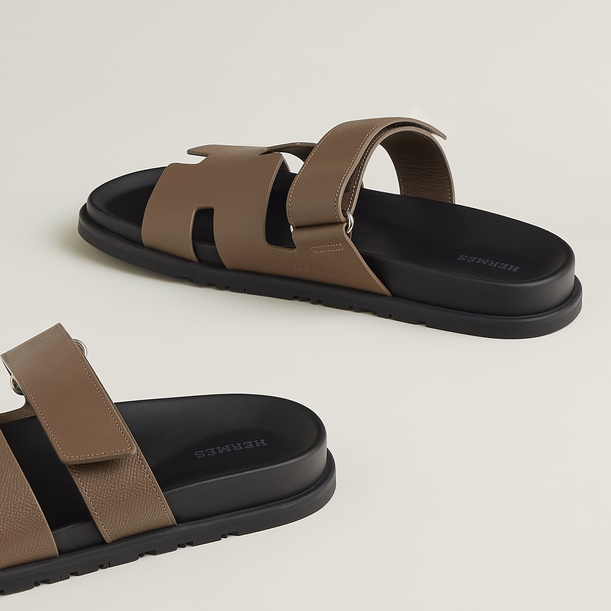 Hermes Chypre Sandal Noir
