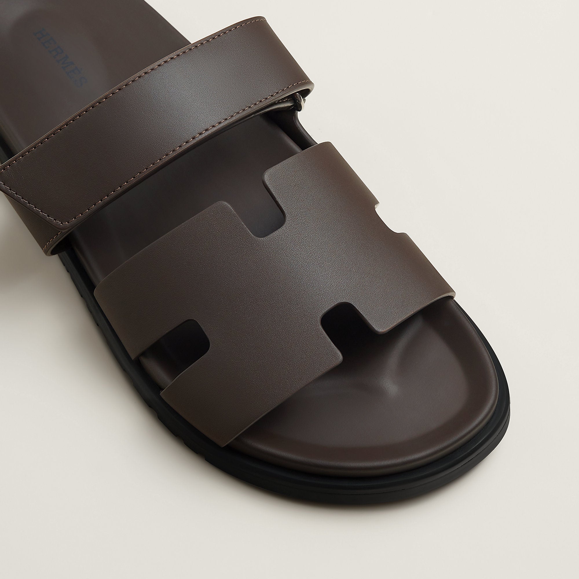 Hermes Chypre Sandal Noir