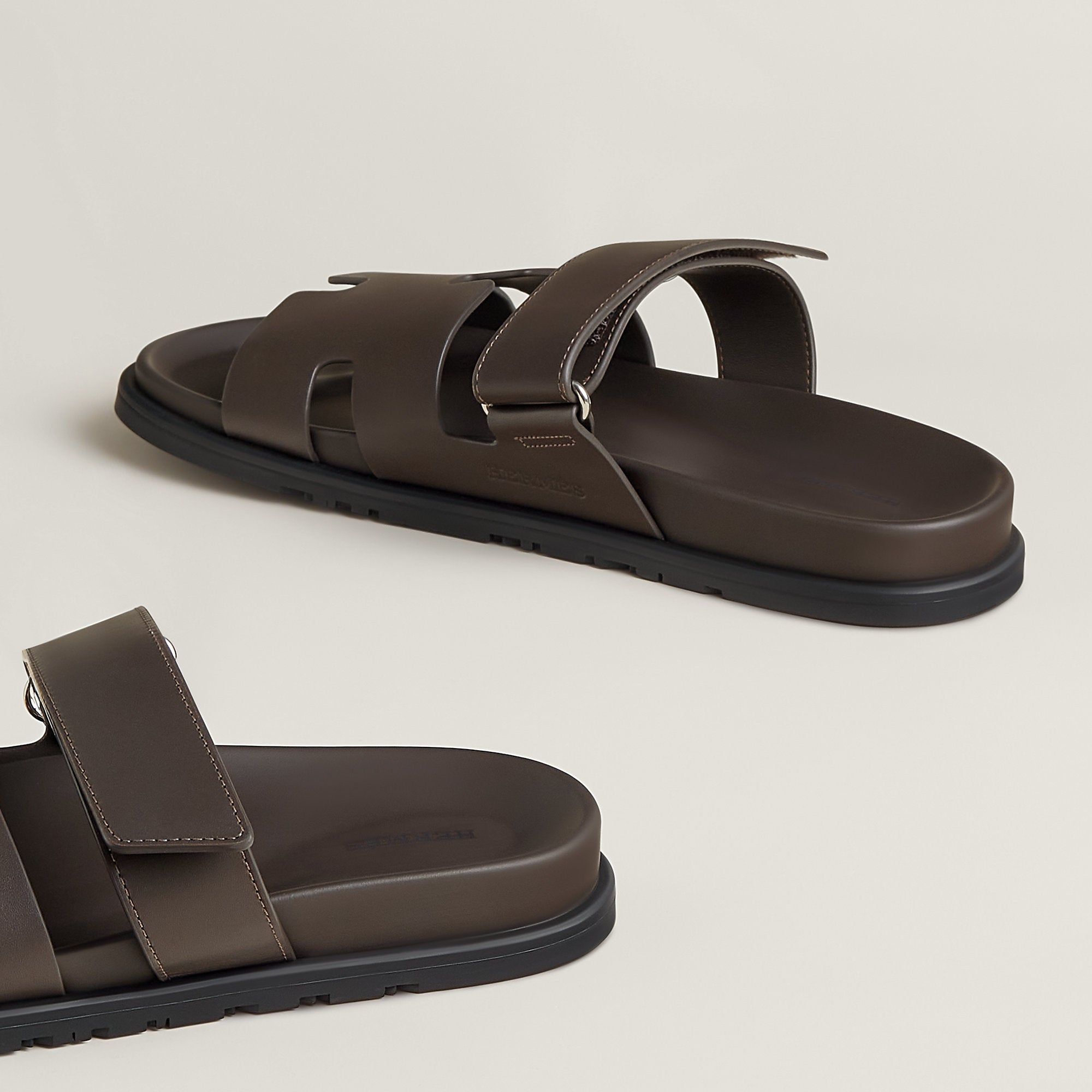 Hermes Chypre Sandal Noir