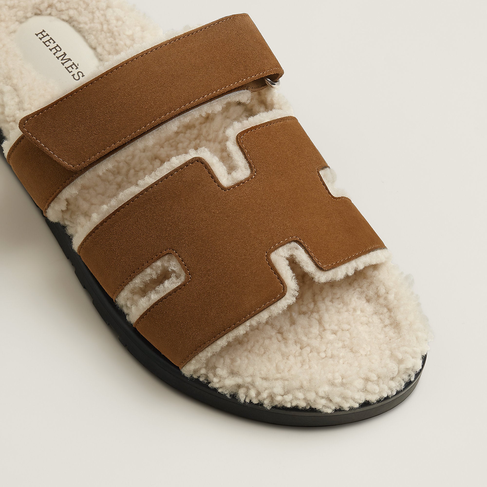 Hermes Chypre Sandal Noir