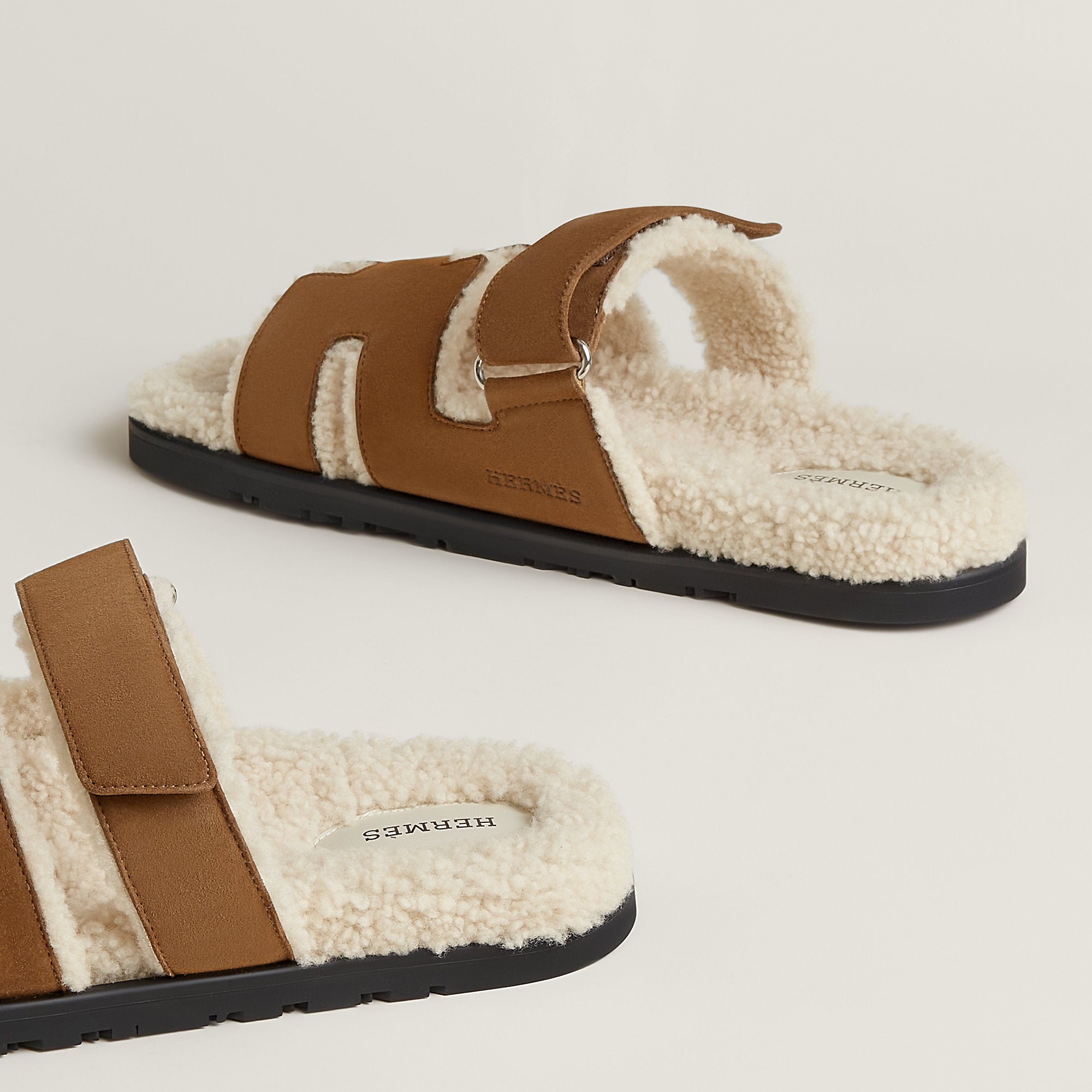 Hermes Chypre Sandal Noir