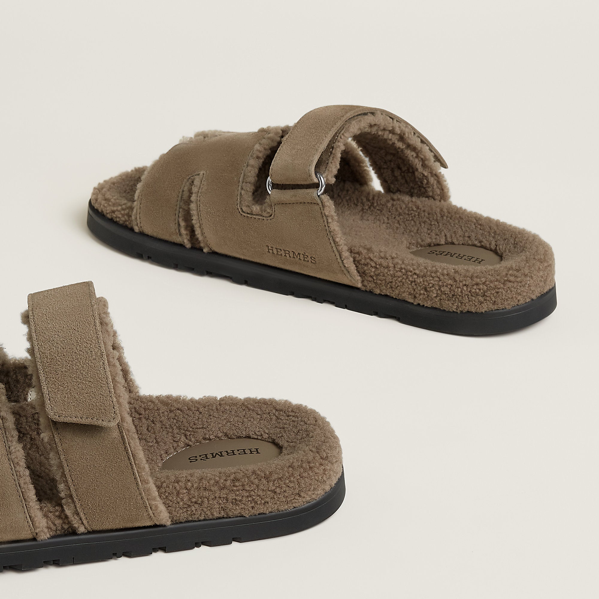Hermes Chypre Sandal Noir