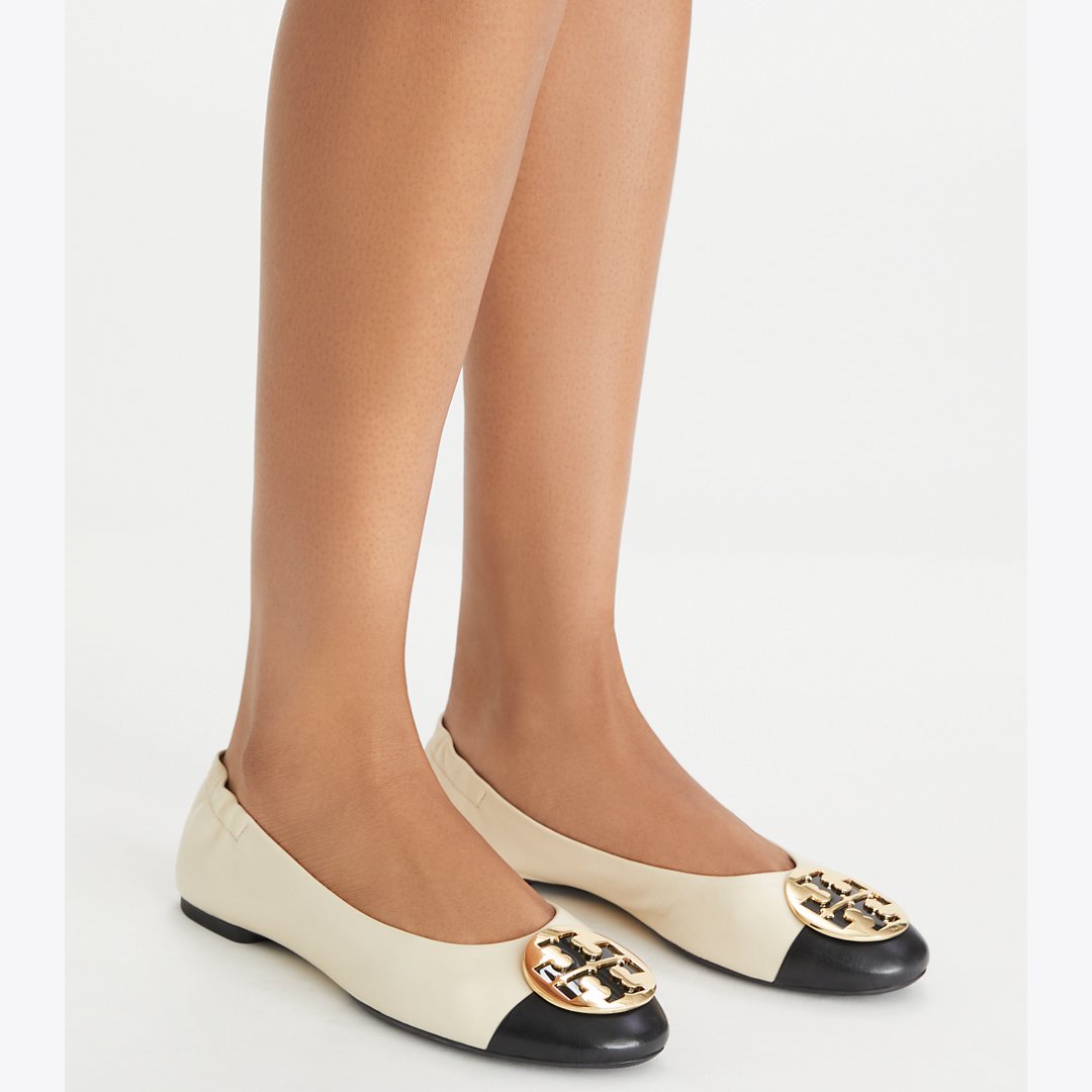 Tory Burch Claire Cap-Toe Ballet BLACK / NEW CREAM