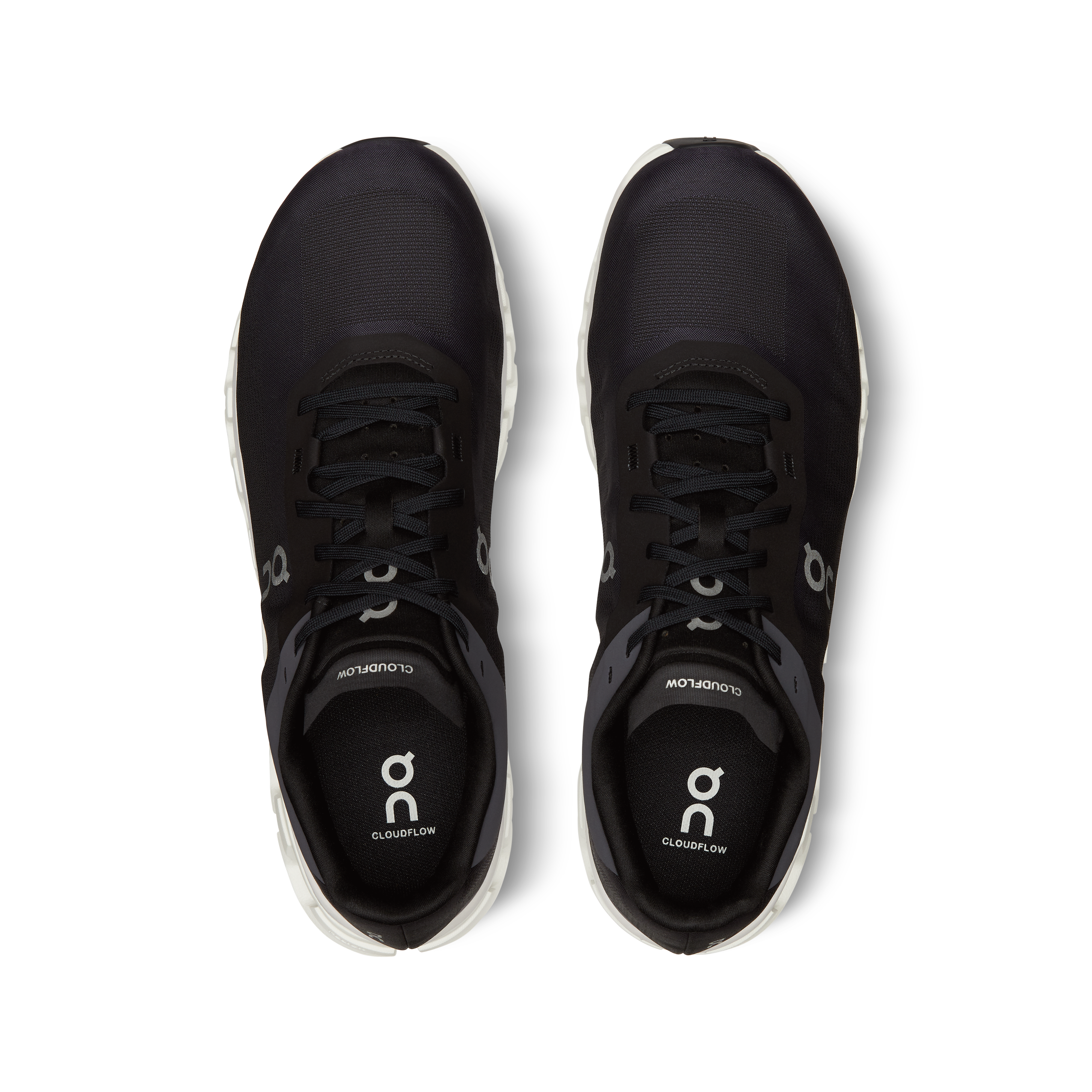 On Cloudflow 4 Black White