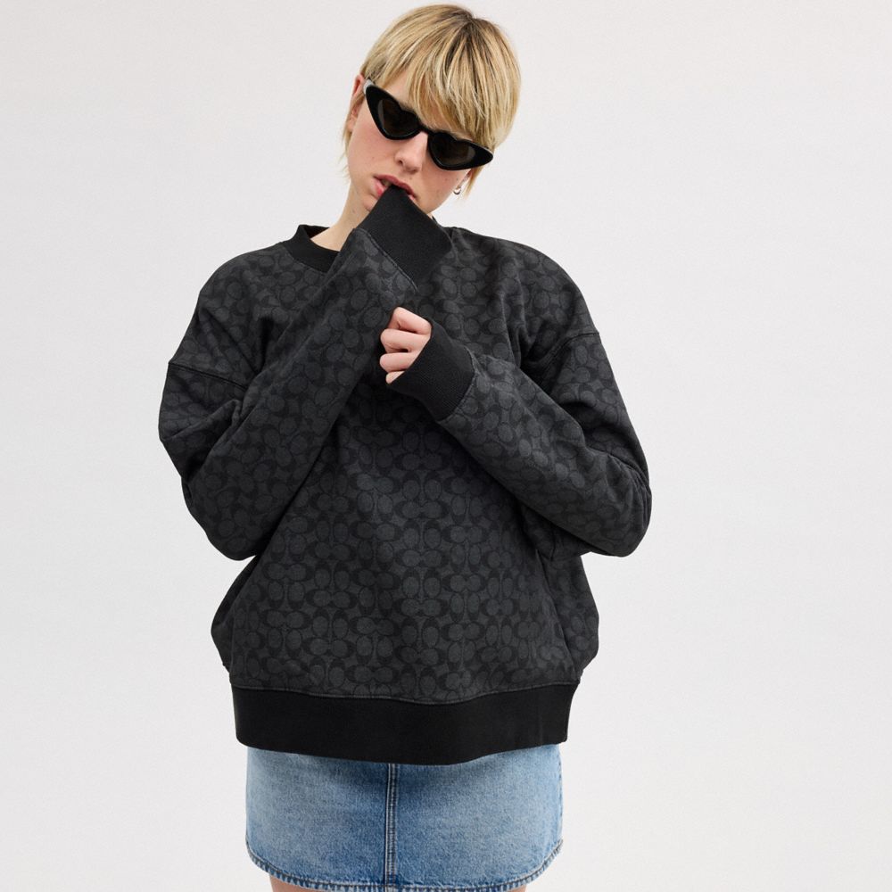 Coach Essential Signature Crewneck Charcoal Signature
