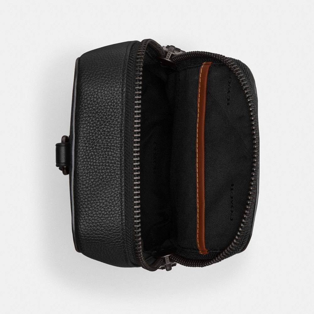 Coach Gotham Sling Pack 13 Black