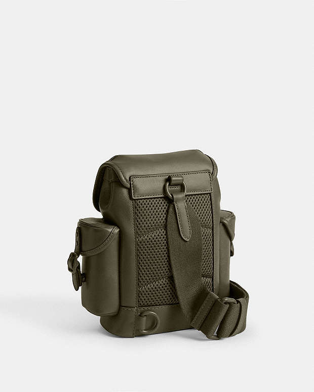 Hitch Backpack 13 Army Green Army Green