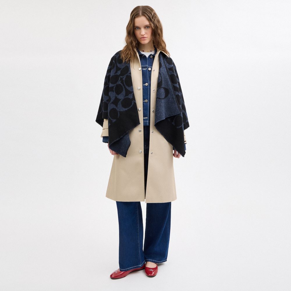 Coach Signature Cape Black