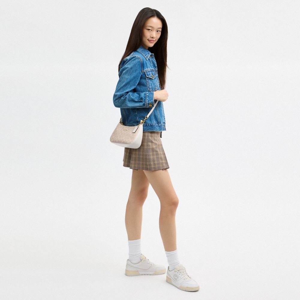 Coach Teri Shoulder Bag In Signature Canvas Gold Sand Chalk