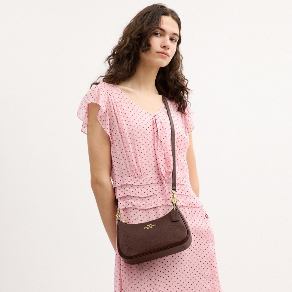Women's Coach Teri Shoulder Bag Gold Maple, detail 3