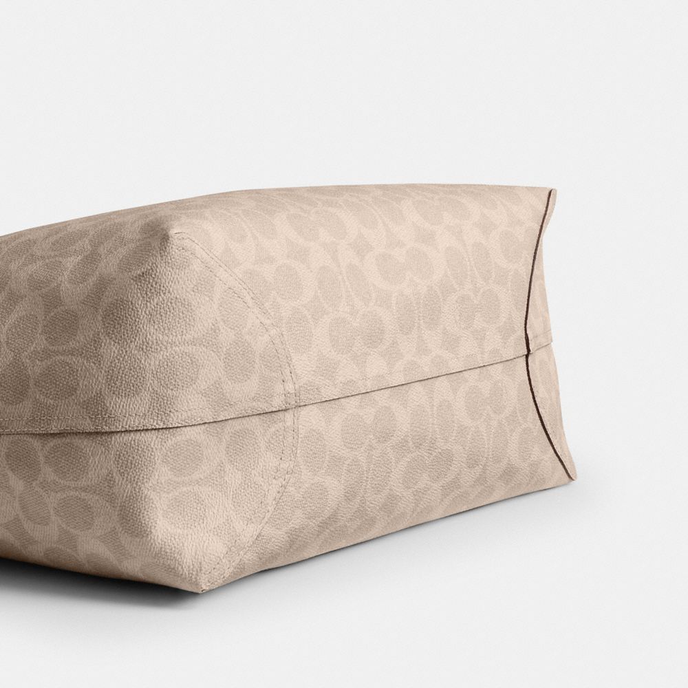 Coach City Tote Bag In Signature Canvas Gold Sand Chalk