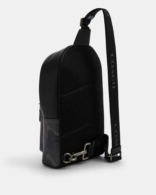 West Pack In Signature Camo Print Signature Canvas-Gunmetal-Grey Multi Signature Canvas-Gunmetal-Grey Multi