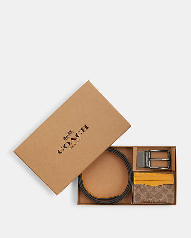Boxed Card Case And Belt Set In Signature Canvas Signature Canvas-Qb-Tan-Buttercup Signature Canvas-Qb-Tan-Buttercup