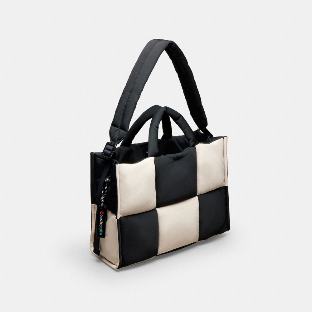 Coach Coachtopia Loop Tote With Checkerboard Quilting Black Cloud