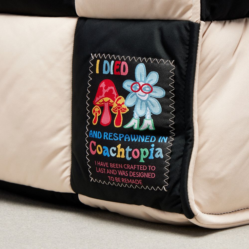 Coach Coachtopia Loop Tote With Checkerboard Quilting Black Cloud